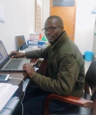 Dr Guiaké Mathias