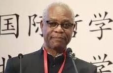 Pr Nkolo Foé